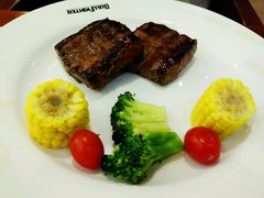 -斗牛士牛排餐厅(嘉里汇店)