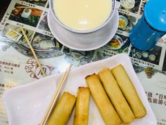 香滑凤凰奶-周大娘牛乳(旧寨古村总店)