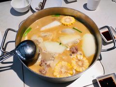 -肥仔文澳门猪骨煲(南京西路店)