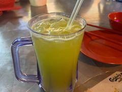 柑橘话梅汁-黄亚华小食店(Jalan Alor)