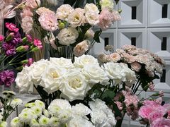 -亭亭鲜花店(中山北路店)