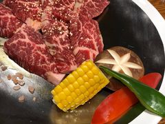 霜降牛肉-炎蔵牛舌烤肉