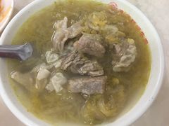 酸菜牛肉米饭-满满高压锅焖牛肉(七纬路店)