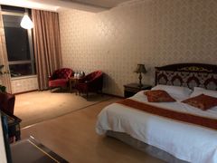 -龙脉温泉室内游泳馆