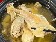 -品鲜村农家菜·阳澄湖大闸蟹(总店)