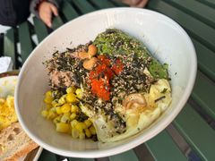 牛油果拌饭-SorSod 咖啡&食堂