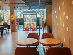 -麦当劳(南京路2店)