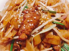 -新大咀港式茶餐厅(宝山万达店)