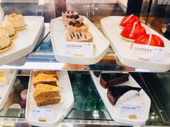 红丝绒树莓慕斯-COFFEE CALL(云锦路店)