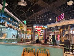 -雍哲港式餐厅(现代广场店)