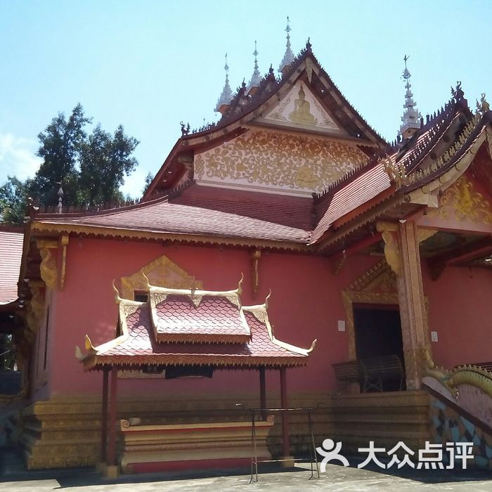 曼听佛牙寺