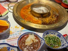 -哥老官重庆美蛙鱼头(日月光店)