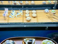 -云顶旋转自助景观餐厅