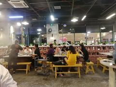 大堂-憨铁匠老火锅(龙岗万科里店)
