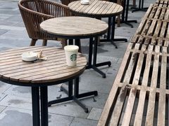 露天位-星巴克臻选(杭州嘉里中心1F店)