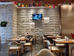 -天骄国际酒店·布拉格西餐厅(白石湖店)