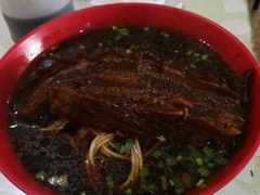 -小龙大肉面馆