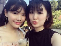 -UNI UNI(环亚凯瑟琳店)