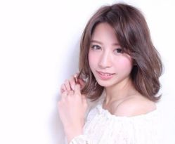 -明洞造型精品烫染