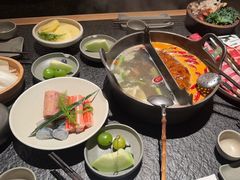 -三出山火锅(南京万象天地店)