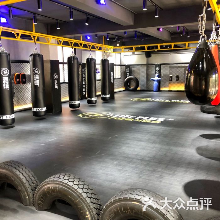 力龙格斗健身life plus  fitness搏击场地图片-北京健身房-大众点评网