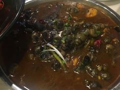 -虾弄弄海派小龙虾·牛羊蝎子火锅