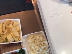 -七欣天香辣蟹火锅(闵行浦江欢乐颂店)