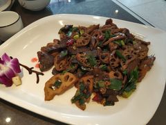 -刘胖子家常菜·蹄花焖藕(兴业店)