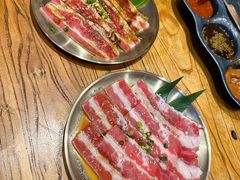 -金刚山黑牛炭火自助烤肉(西大望路店)