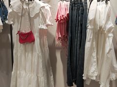 -URBAN REVIVO(西安Momopark店)