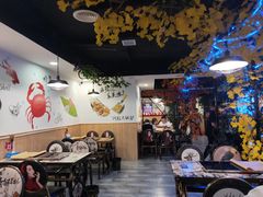 大堂-特色酱椒鱼私房菜(黄鹤楼店)