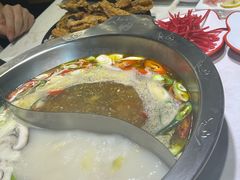 鸳鸯锅底-京门活鱼馆·鱼火锅(百子湾（原红庙）店)