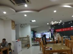 大堂-沈胖子音乐烤吧·炒菜·龙虾(环城东路店)