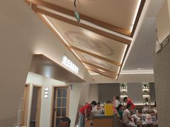 -肥肥虾庄·金牌油焖大虾(汉口城市广场店)