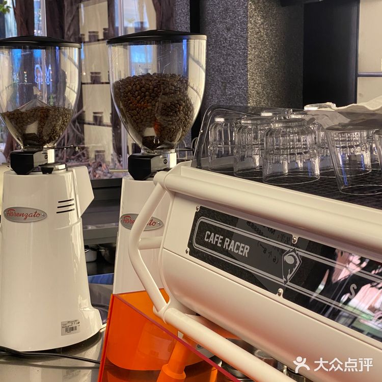 潮人打卡必去☕️潮流科技感咖啡厅