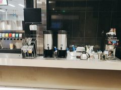 -麦当劳(常山服务区得来速店)