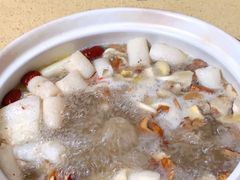 -东巴谷野生菌火锅餐厅