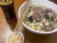 羊肉泡馍-刘信牛羊肉小炒泡馍(回民街店)