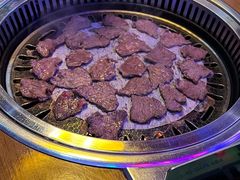 -豚豚猪村烤肉·韩国烤肉(总店)