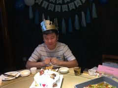 -阿瓦山寨·湘菜现炒·剁椒鱼头王(咸阳总店)
