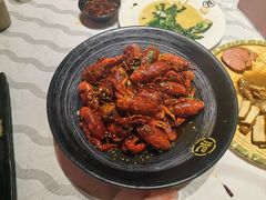 -肥肥虾庄·金牌油焖大虾(首义路店)