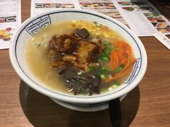 秘制猪软骨米线-冯不记米坊(凯德广场店)