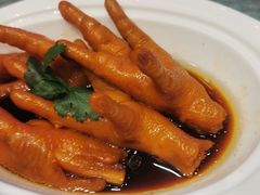 -景月阁空中食府(希尔顿酒店)