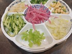 -老北京炸酱面大王.铜锅涮肉(朝阳门店)