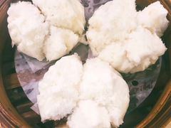 蜜汁叉烧包-点都德(华强南店)