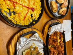 料理烤芝士玉米粒-老东镇啤酒屋海鲜加工·蒸汽海鲜·海鲜烧烤(台东店)