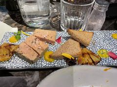 -LESCEDARS Brasserie Bistro香柏树