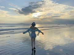 -三亚湾海居铂尔曼度假酒店