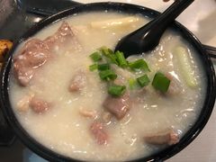 -大师傅粥品(埃华街)