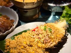 原只菠萝炒饭-大头虾越式风味餐厅(光明广场店)